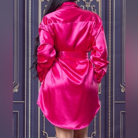 Boutique Fuchsia Pink Satin Button Up Mini Shirt Dress Belted Long Sleeve - Picture 3 of 15
